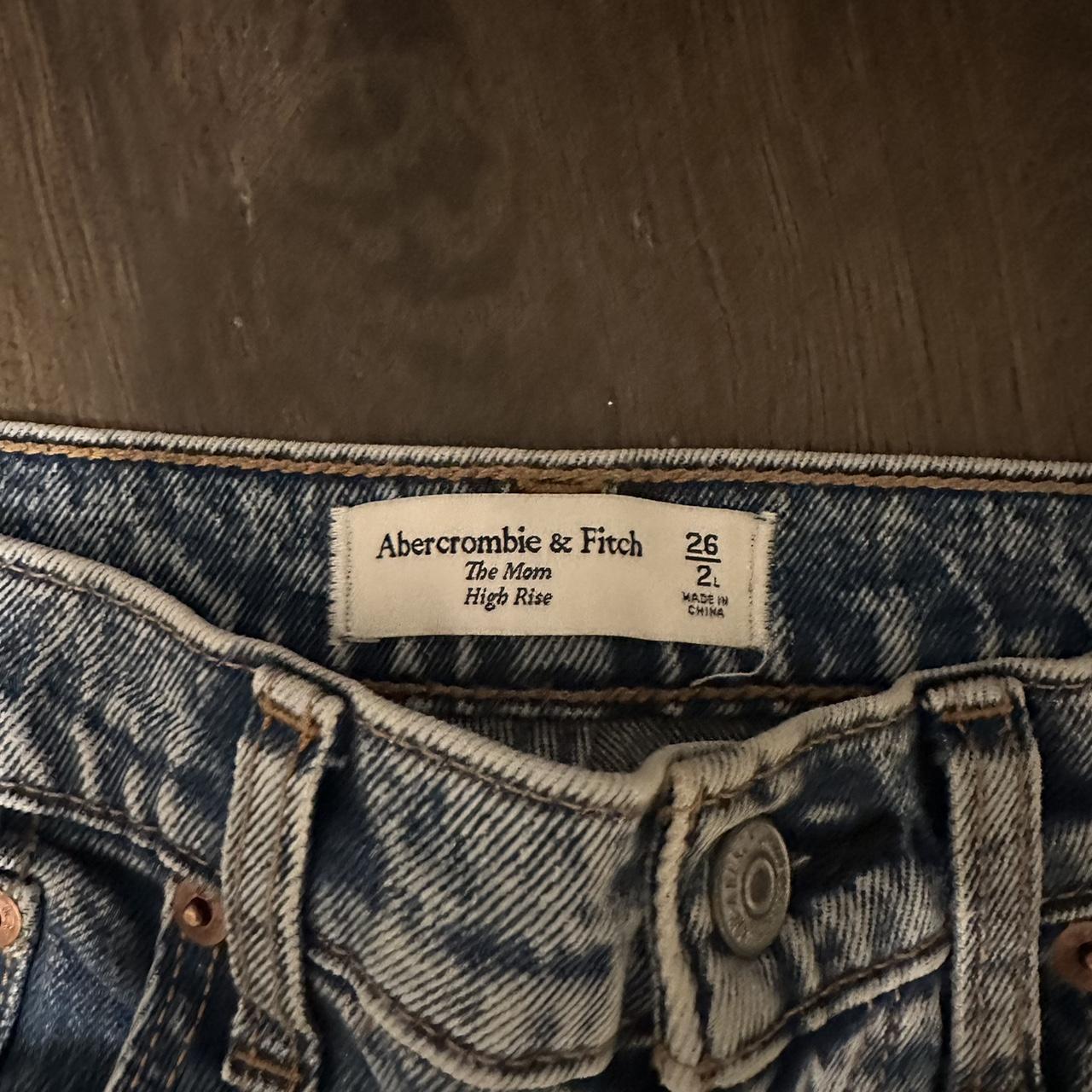 Abercrombie jeans size long - Depop