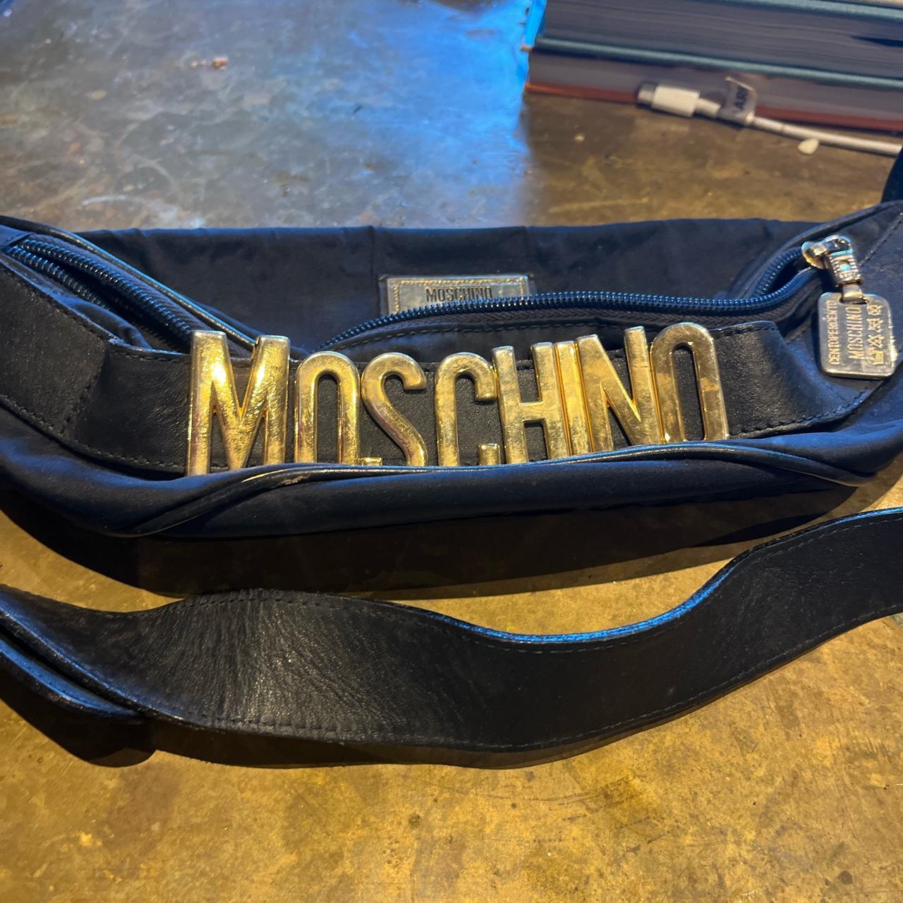 Fake discount moschino bags