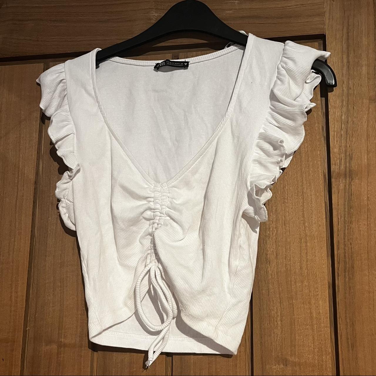 Zara Women's Crop-top | Depop