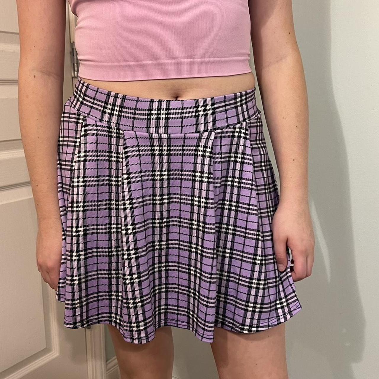 90 s style Medium Plaid purple skirt Brand