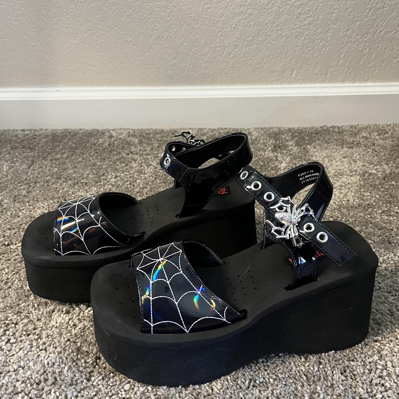 demonia platform heels
