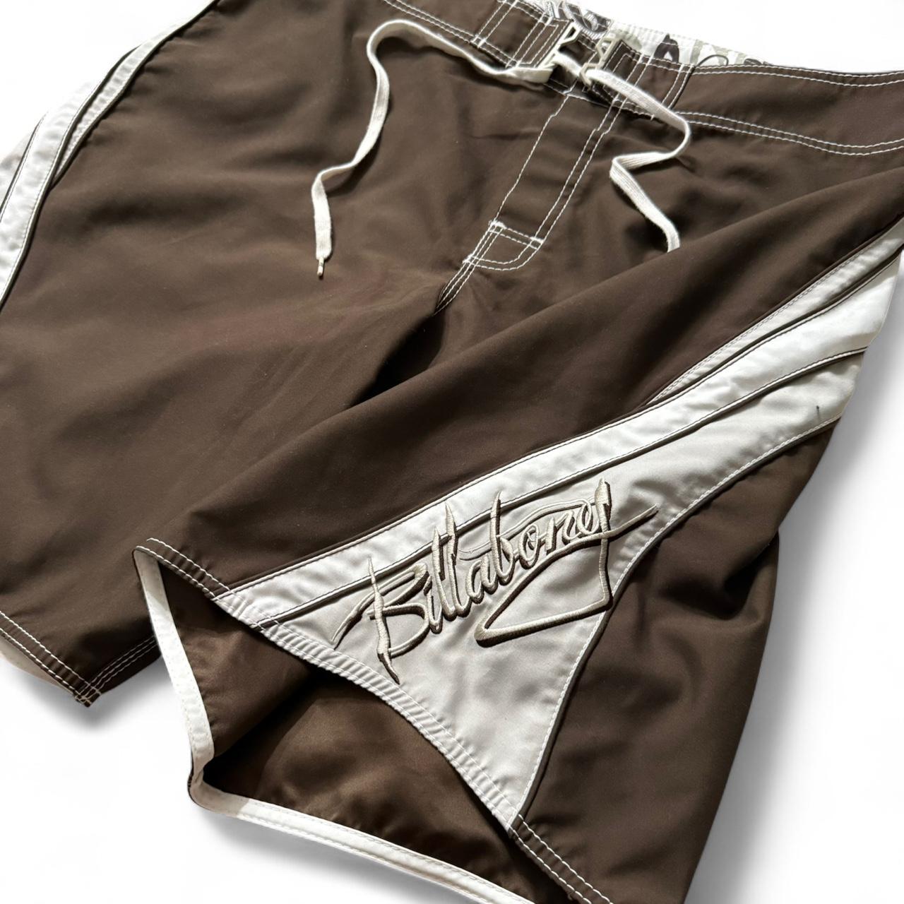 Billabong Men's Shorts Brown/White 38