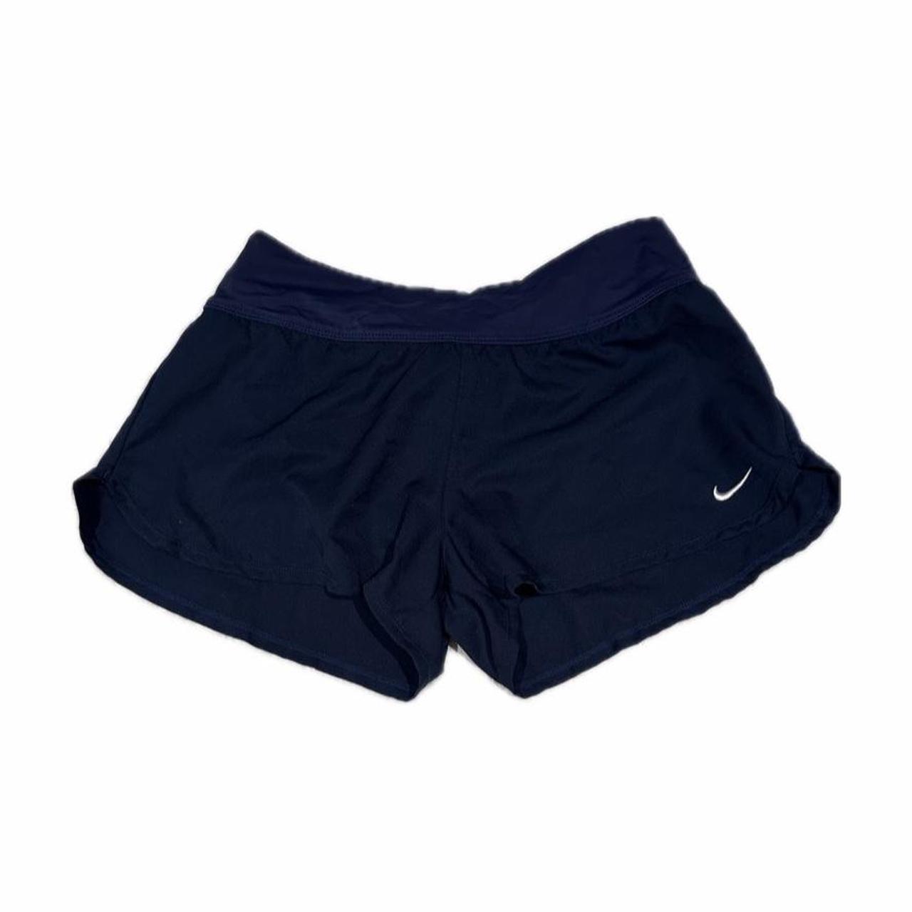 size nike shorts