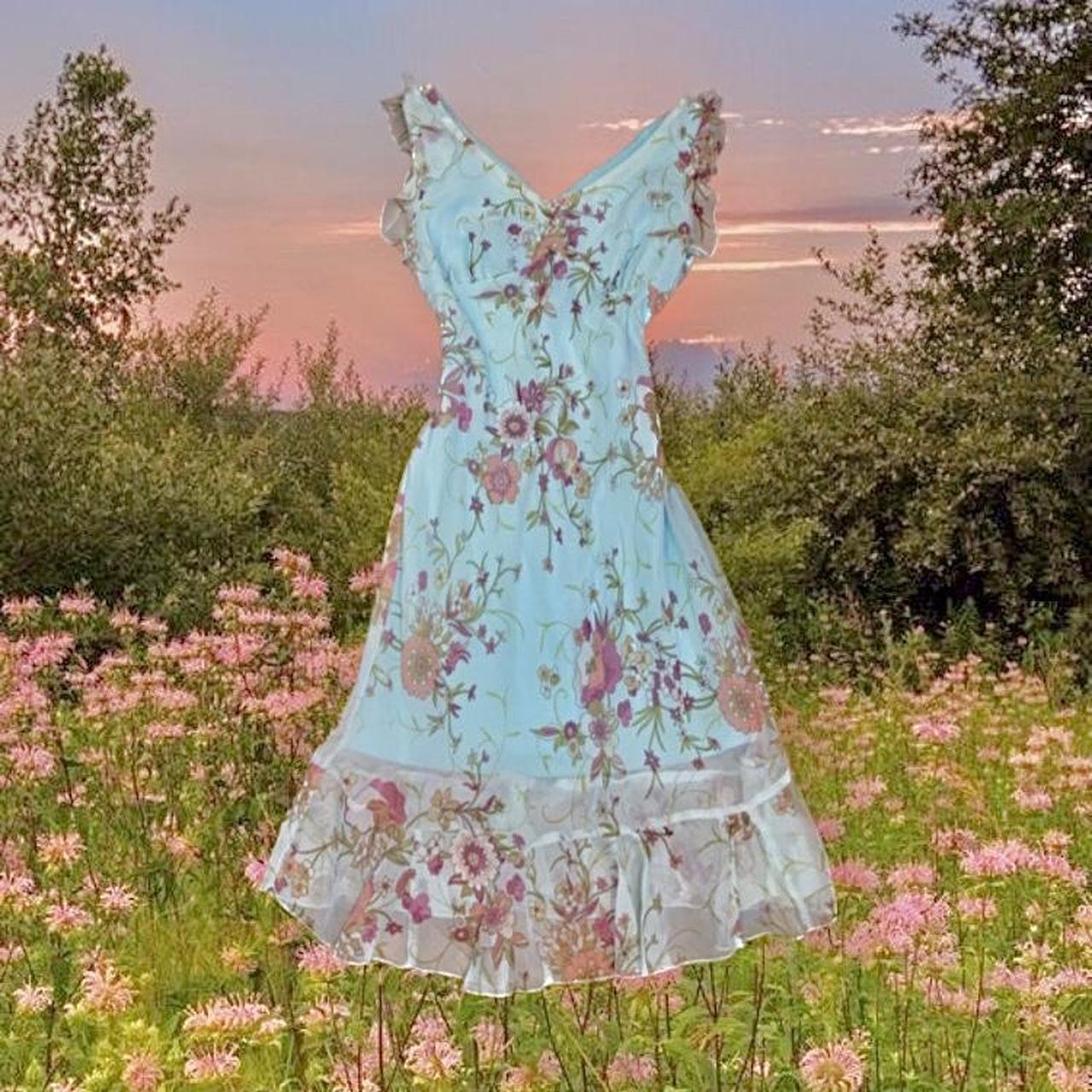 Floral tea-dress - Depop