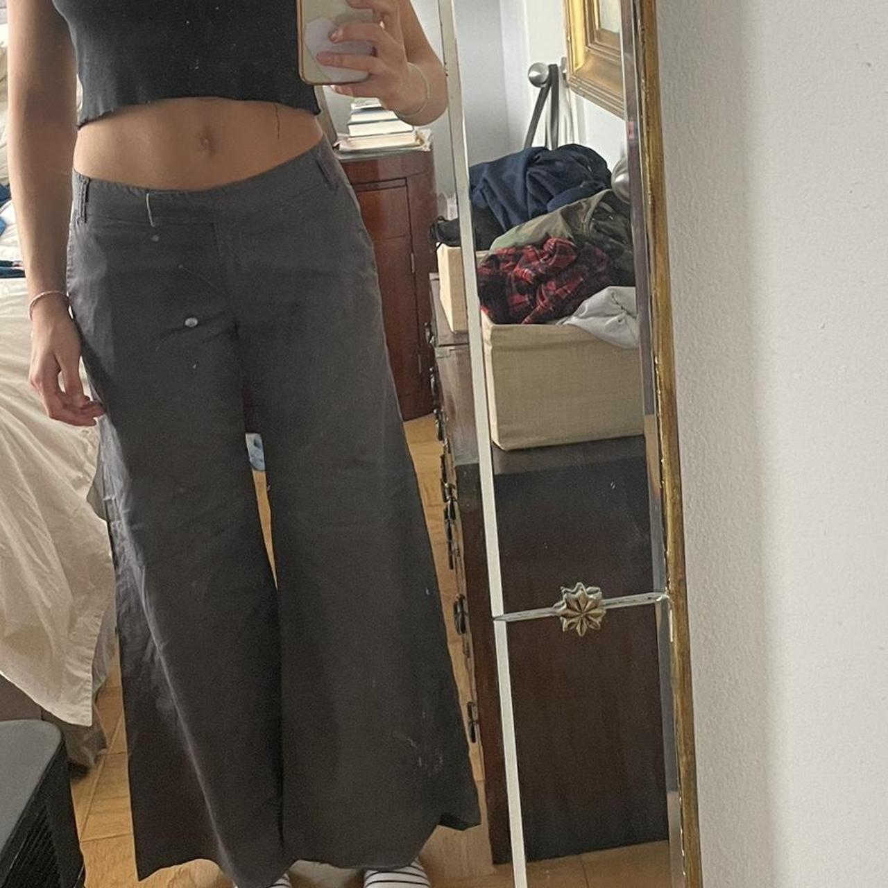 low waisted wide leg pants from the 2000s (they’re... - Depop