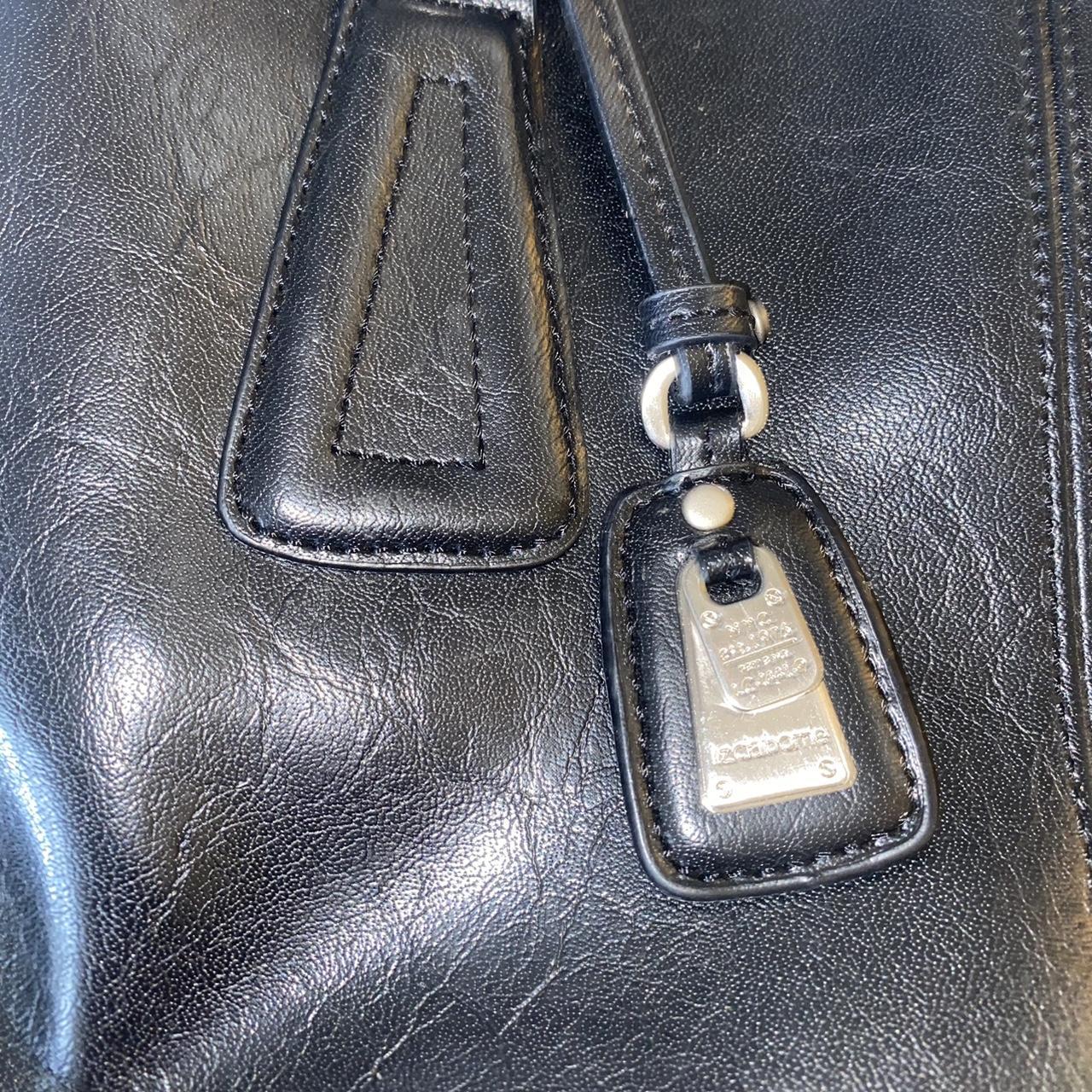 Vintage Liz Claiborne Black Leather Purse!... - Depop