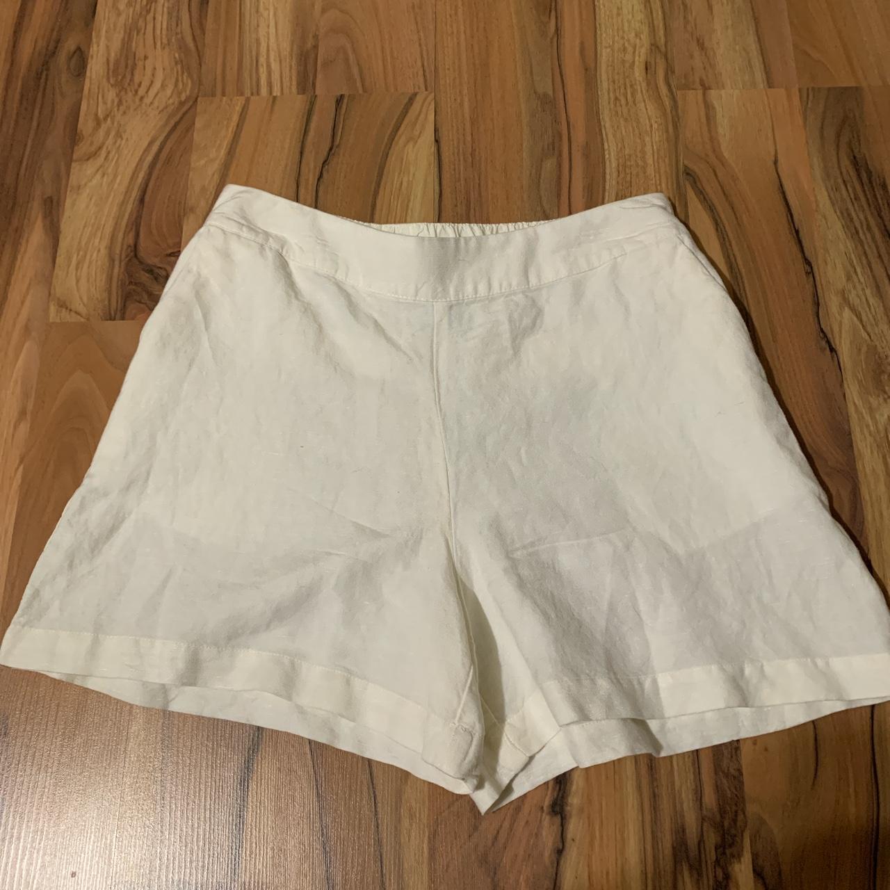 white beach shorts bought them and never wore... Depop