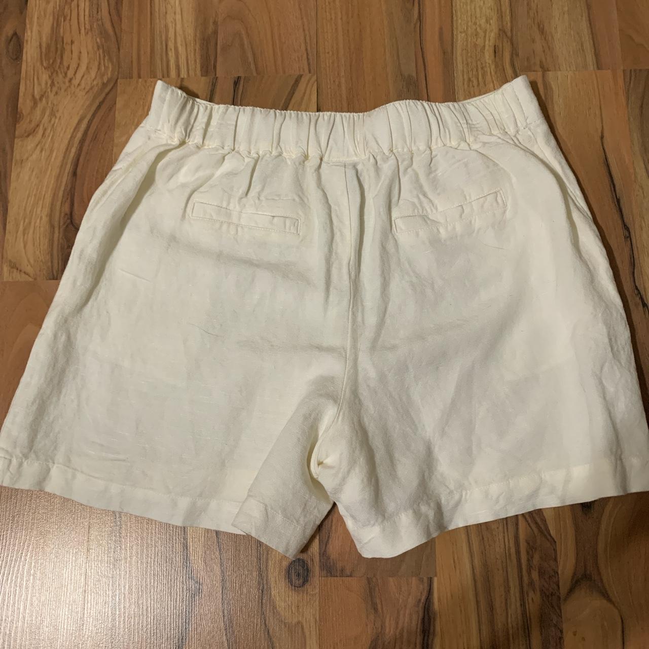 white beach shorts bought them and never wore... Depop