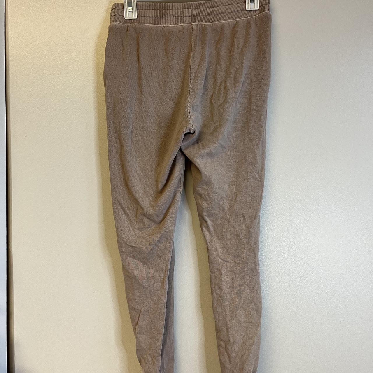 Old navy jogger sweatpants size xs but fit more like - Depop
