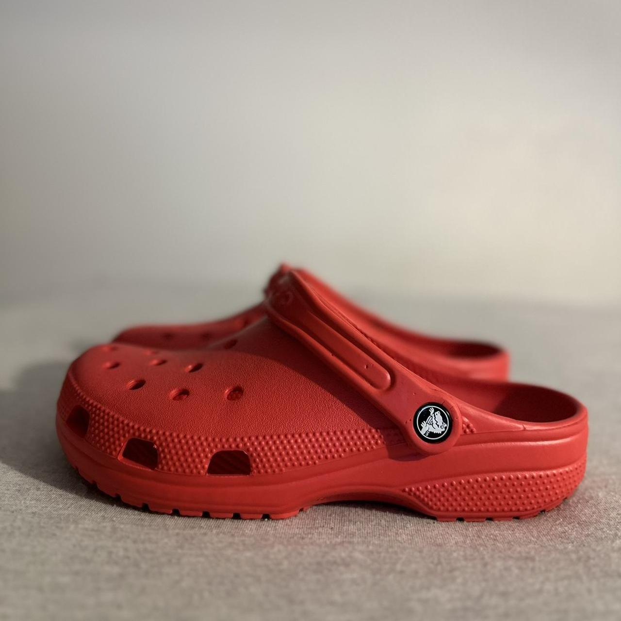 Bright cheap red crocs