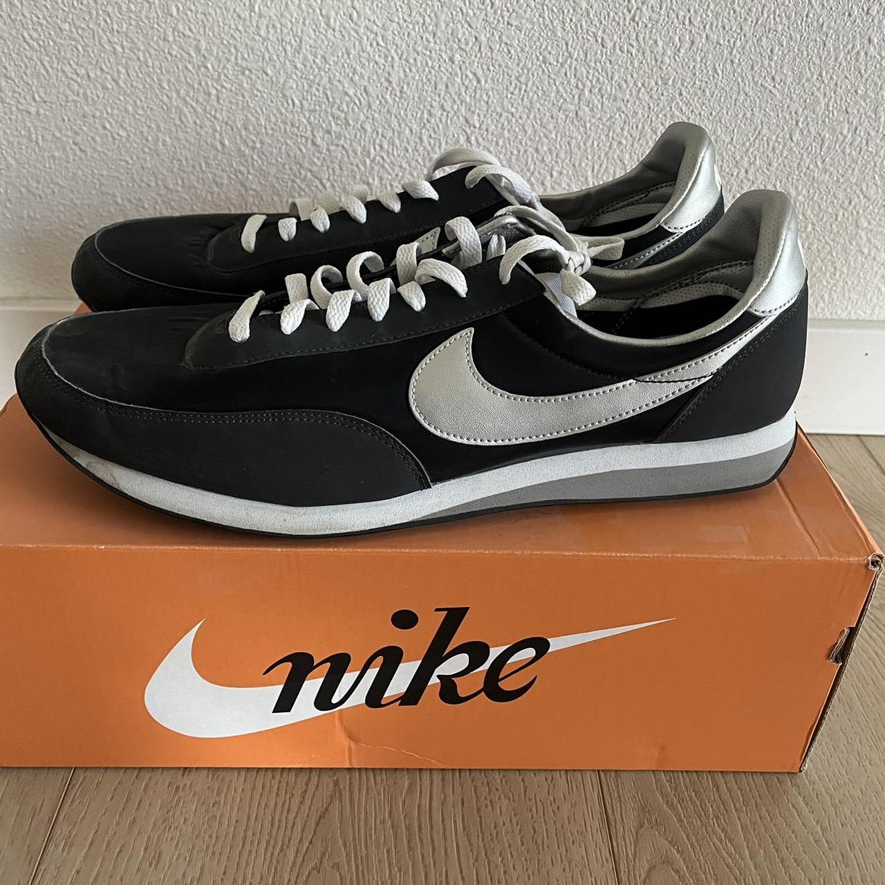 Nike Elite Waffle Trainers Mens size 13 Black