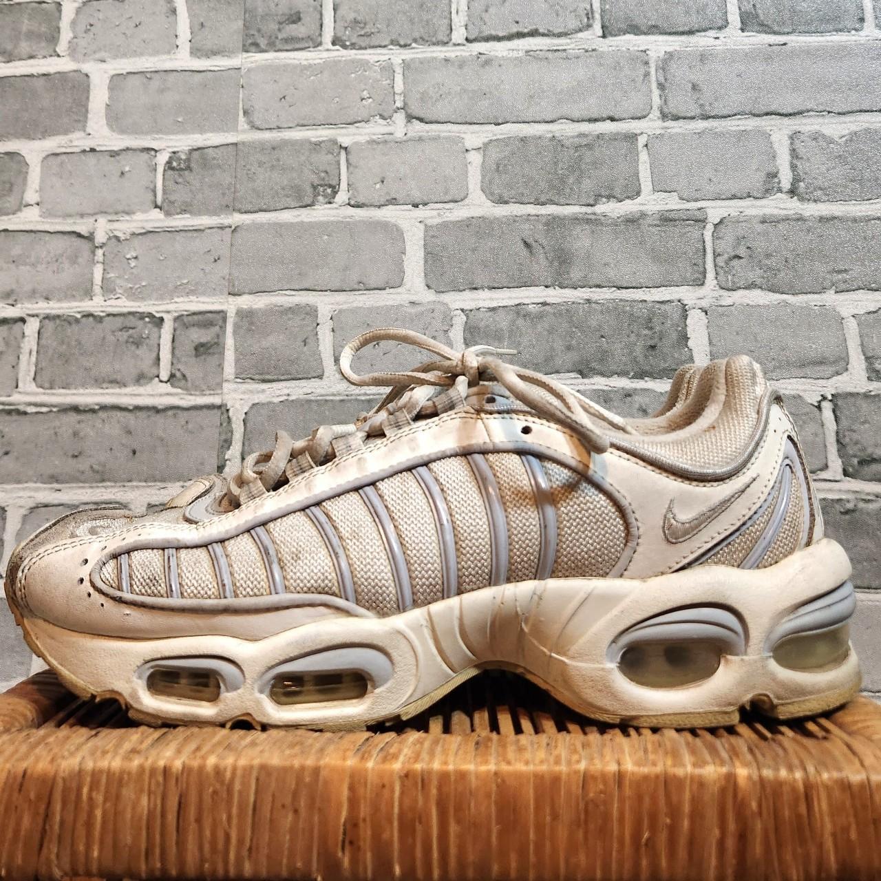 mens nike tailwind trainers