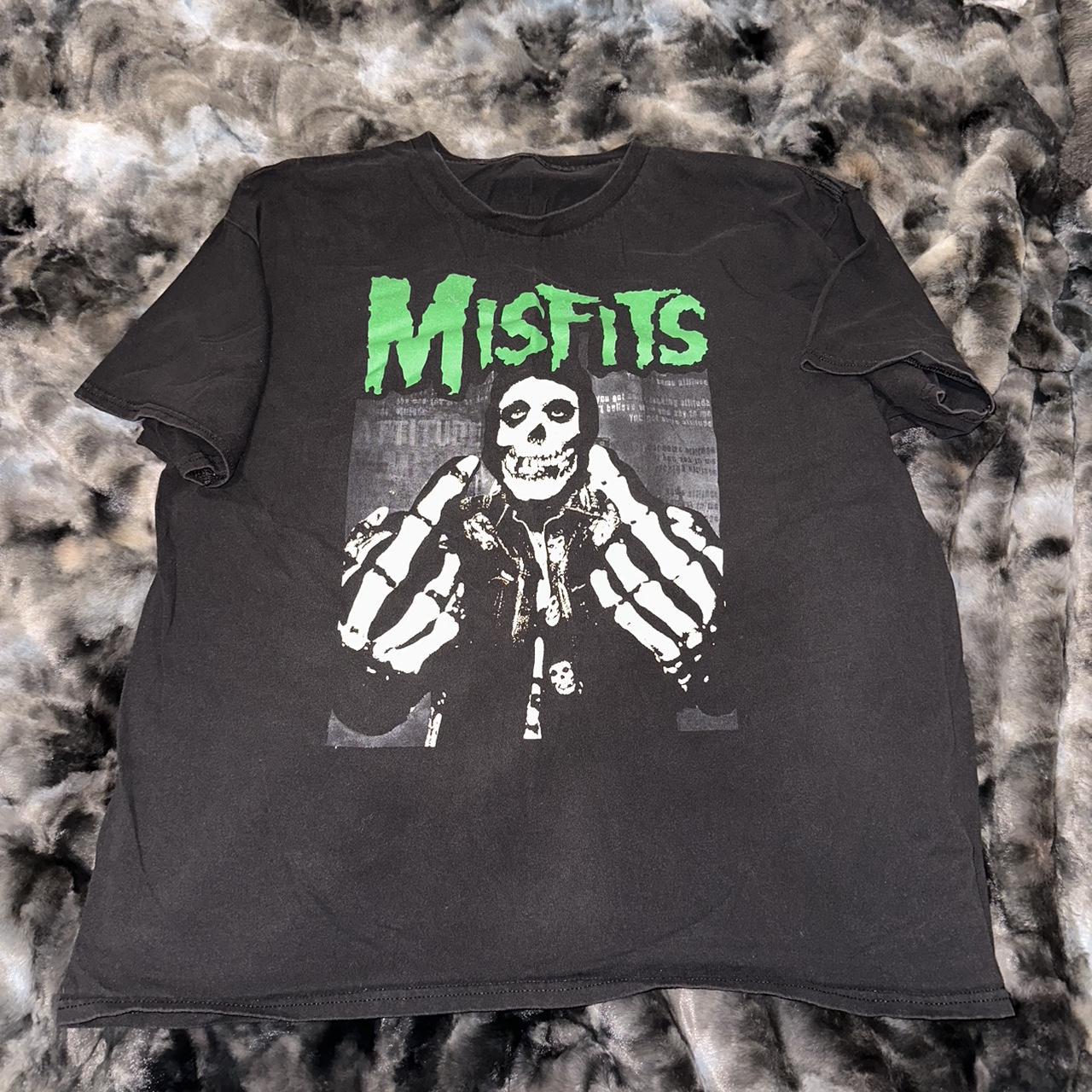 Vintage Misfits Band Tee good condition mens... Depop