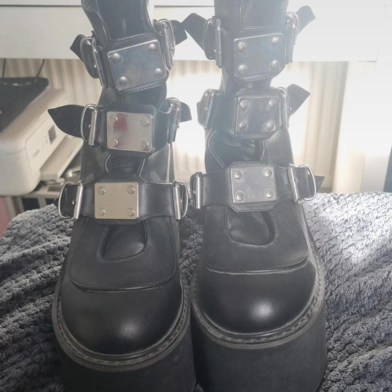 demonia boots uk
