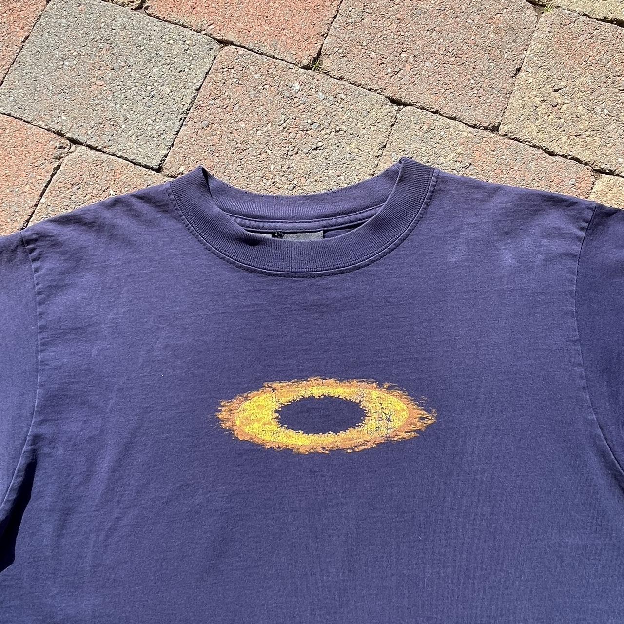 Rare Early 2000s Navy Oakley Software Centre Logo | Depop
