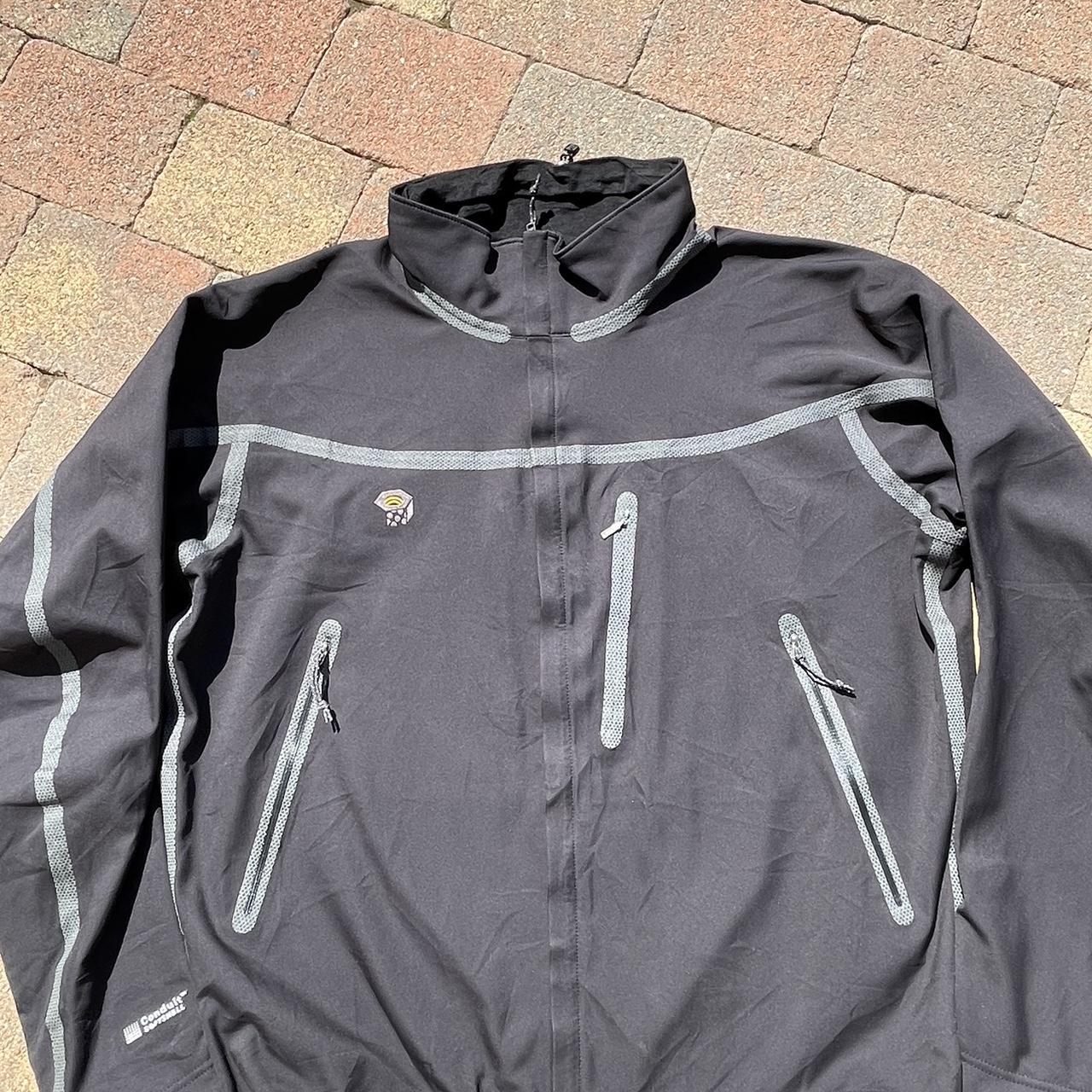 Two Tone Black & Grey Mountain Hardwear Conduit | Depop