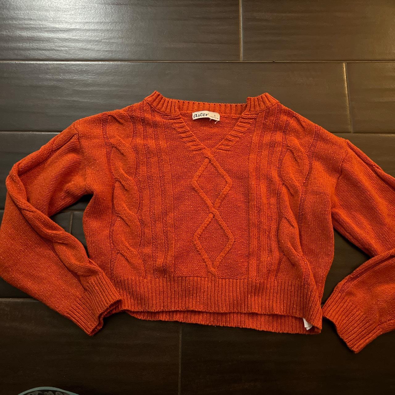 Cropped orange sweater - Depop