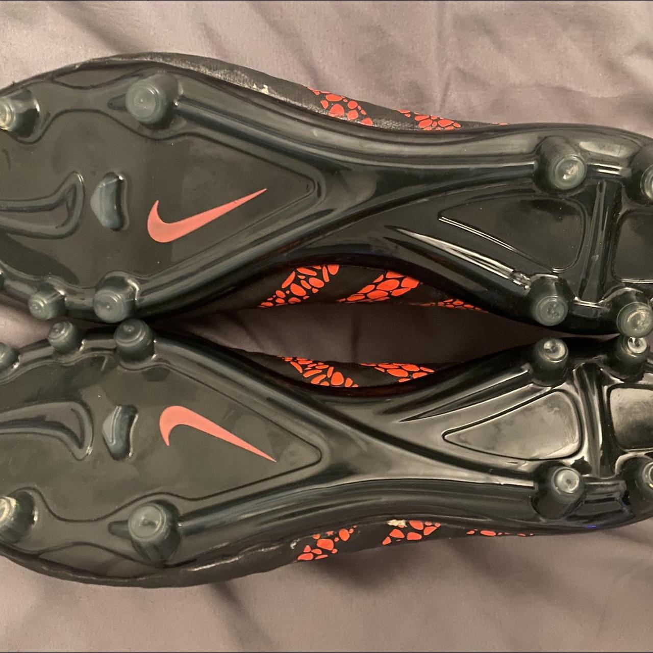 nike hero shoes