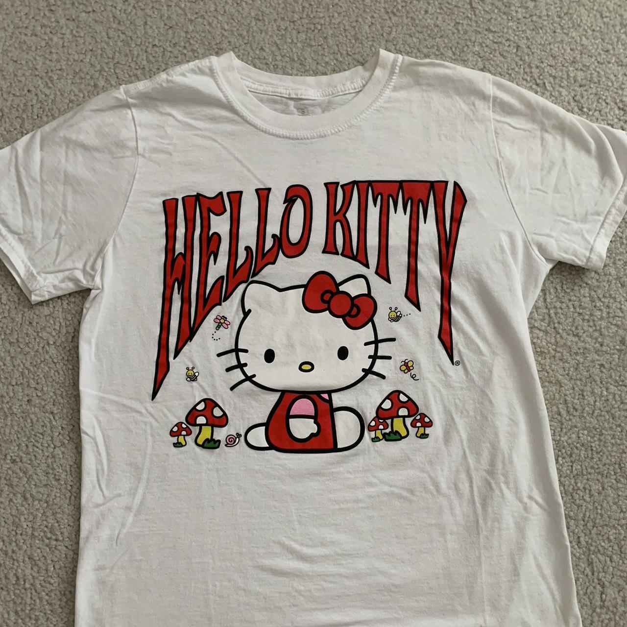 Sanrio Women's T-shirt | Depop