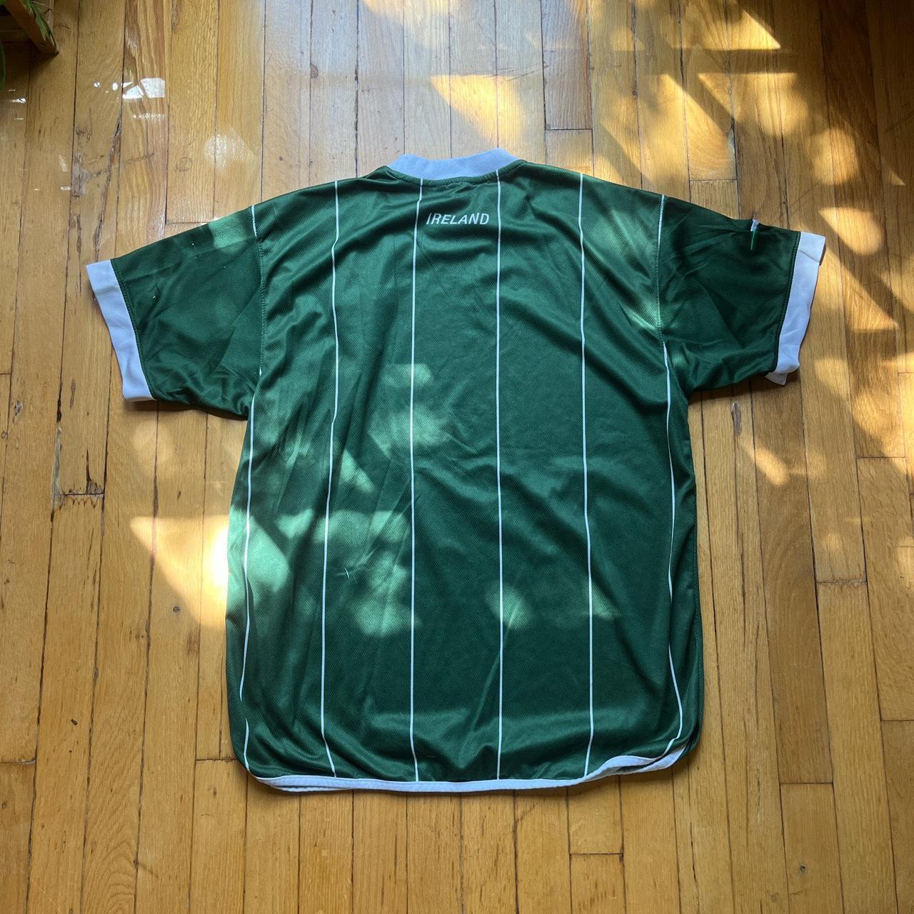 Black Ireland Soccer jersey Size large definitely - Depop