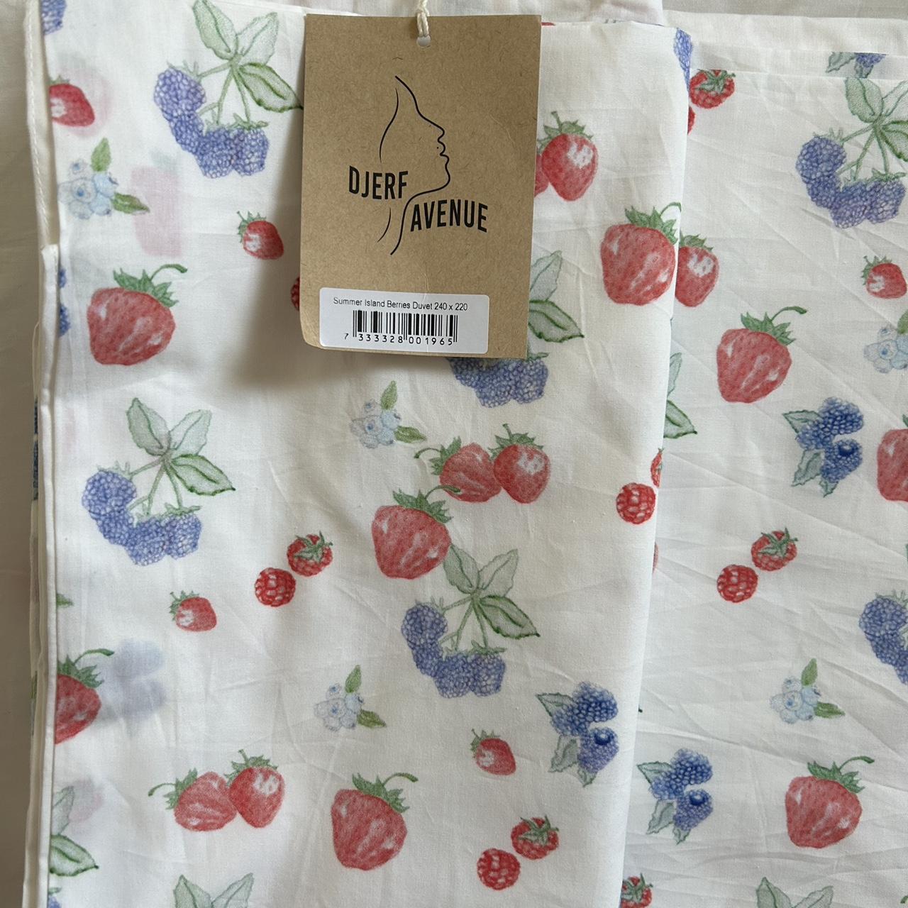 Djerf Avenue Summer Berries 240x220 duvet cover... Depop