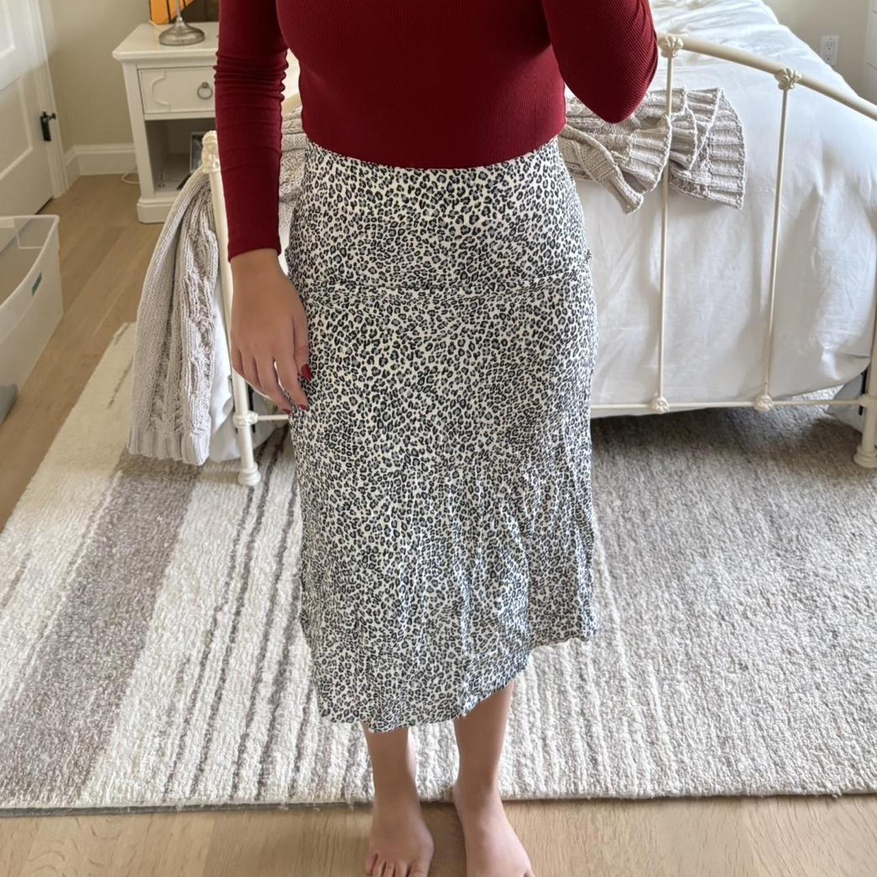 Brandy melville cheetah midi skirt best sale