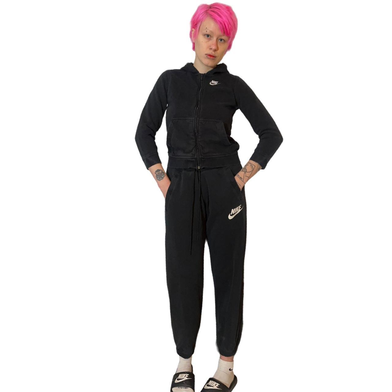 Full Nike fit 🎱 thrifted both these 4 myself to wear... Depop