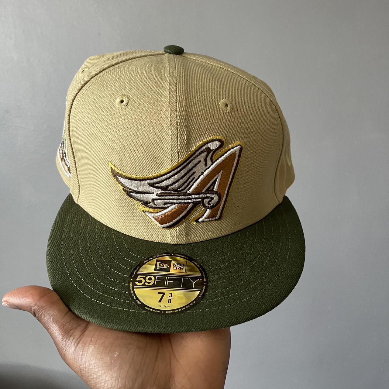 Hot Limited addition angels hat