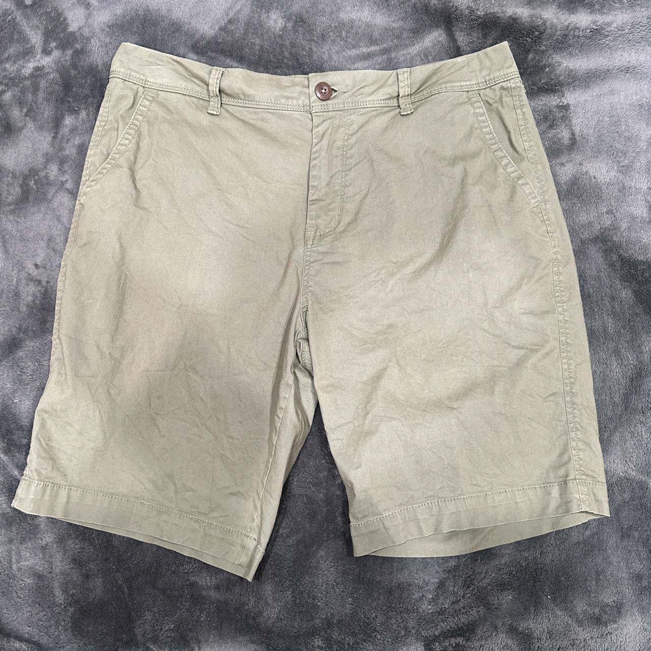 Aeropostale Men's Khaki Shorts | Depop