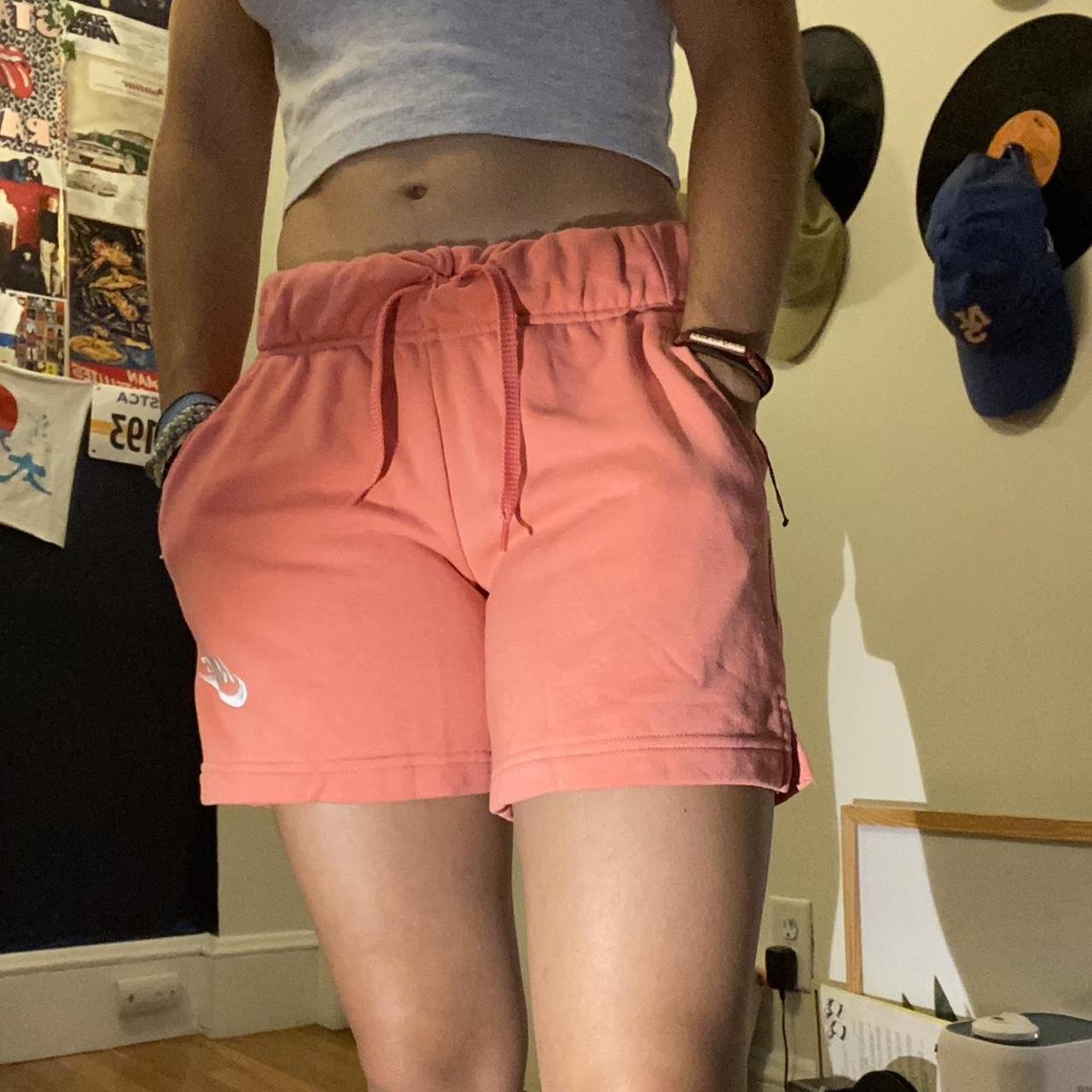 Salmon best sale nike shorts