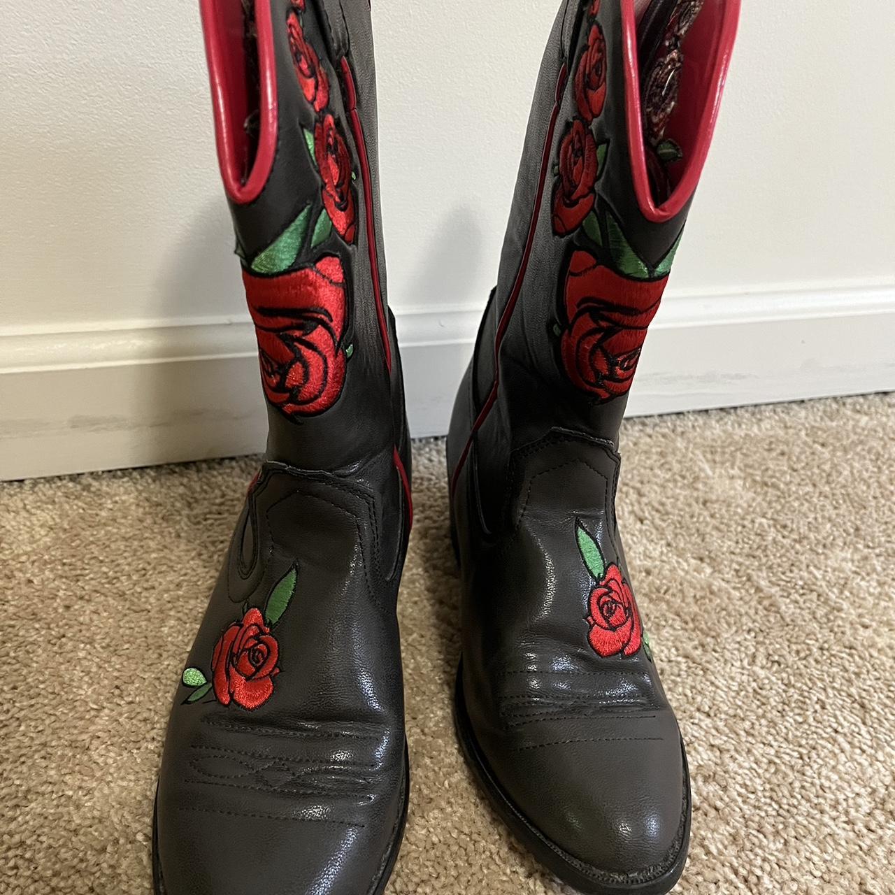 Rose shop cowboy boots