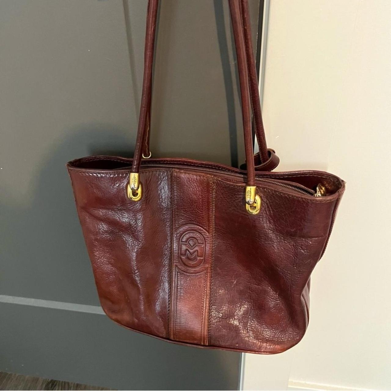 item listed by rmcloset444