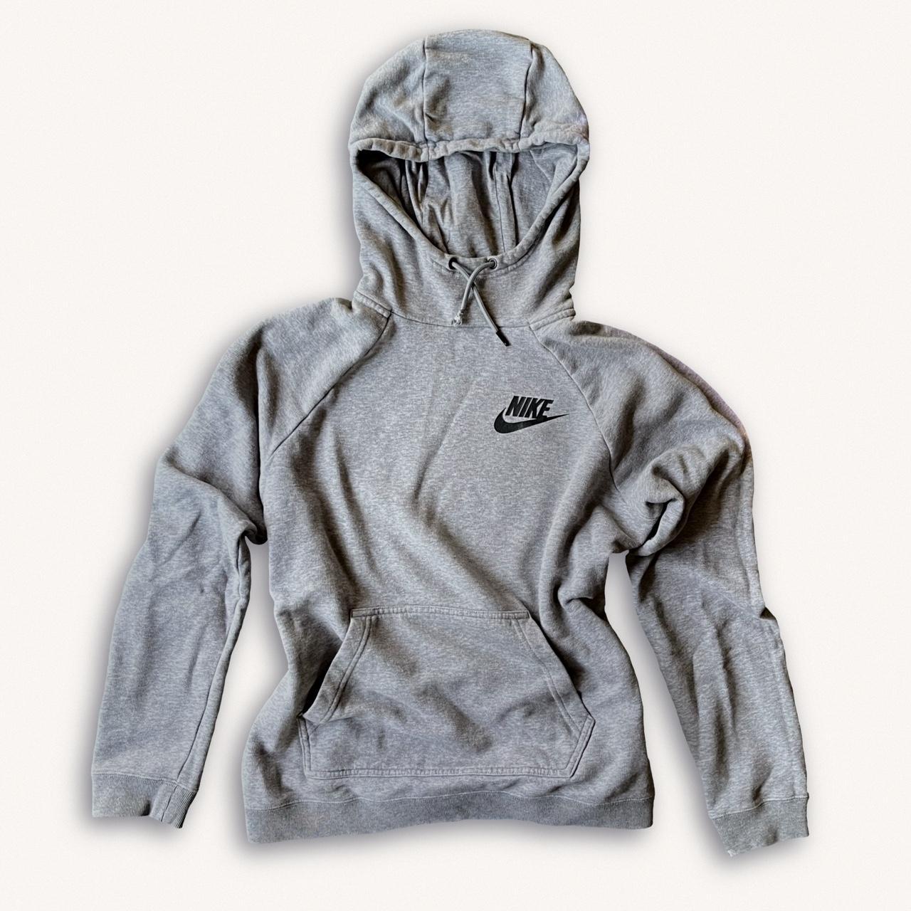 Light Grey Nike Hoodie ⭐️ great condition ⭐️ perfect... - Depop