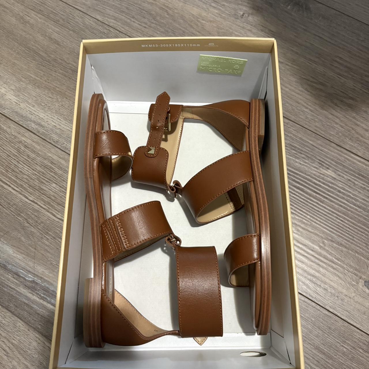 item listed by cfigueroa_25