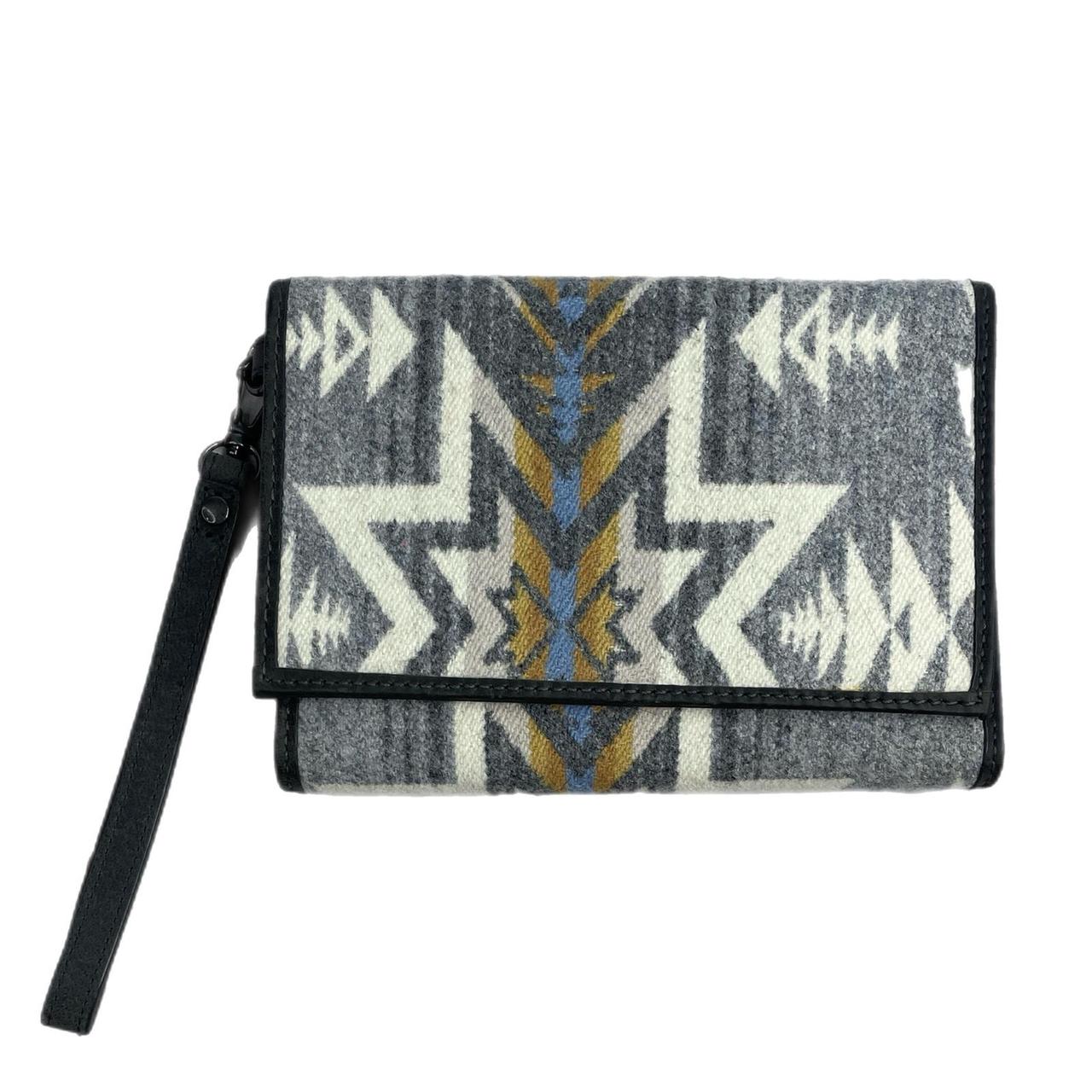 Pendleton Women's Wallets - Grey/White – Pendleto… - image 1