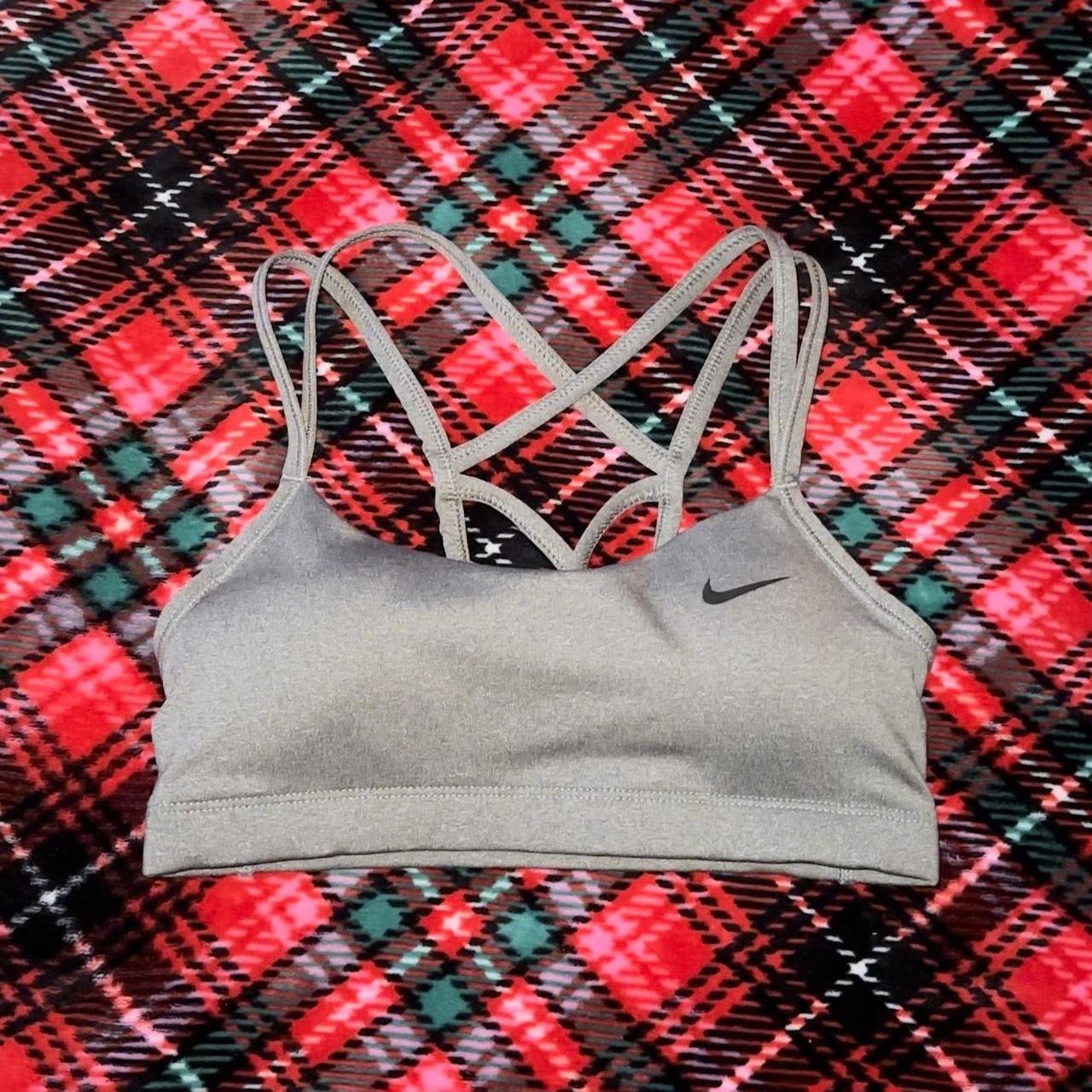 Nike Women's Black and Grey Bra Depop