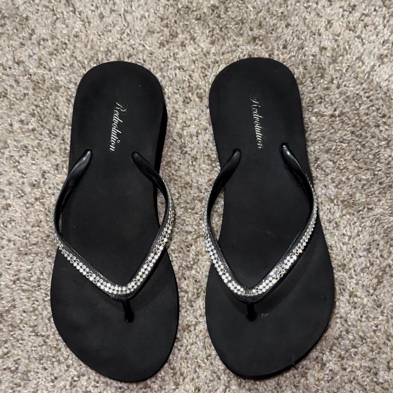 black fuzzy flip flops