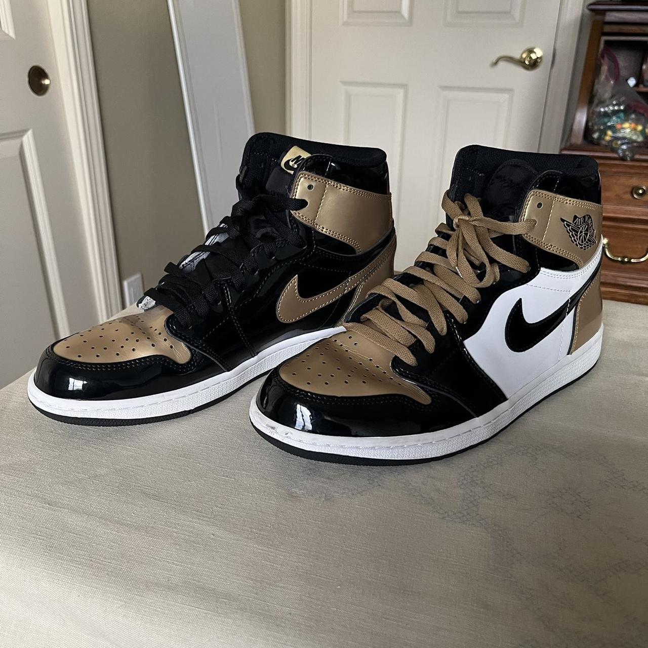 jordan gold tip laces