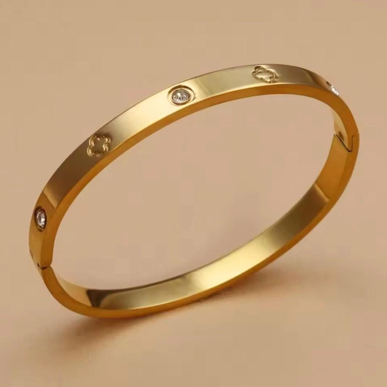 item listed by lux_jewellery