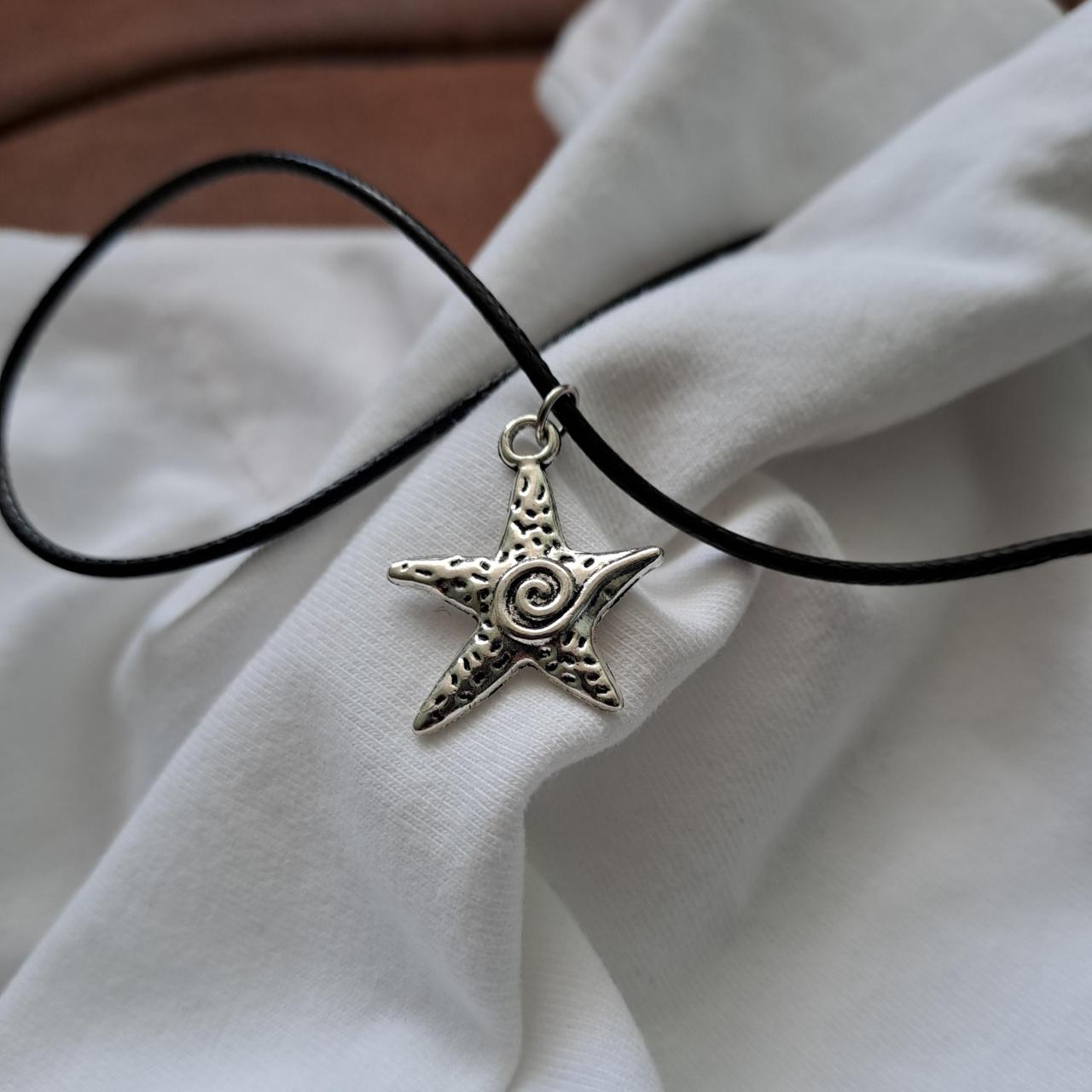 item listed by lux_jewellery