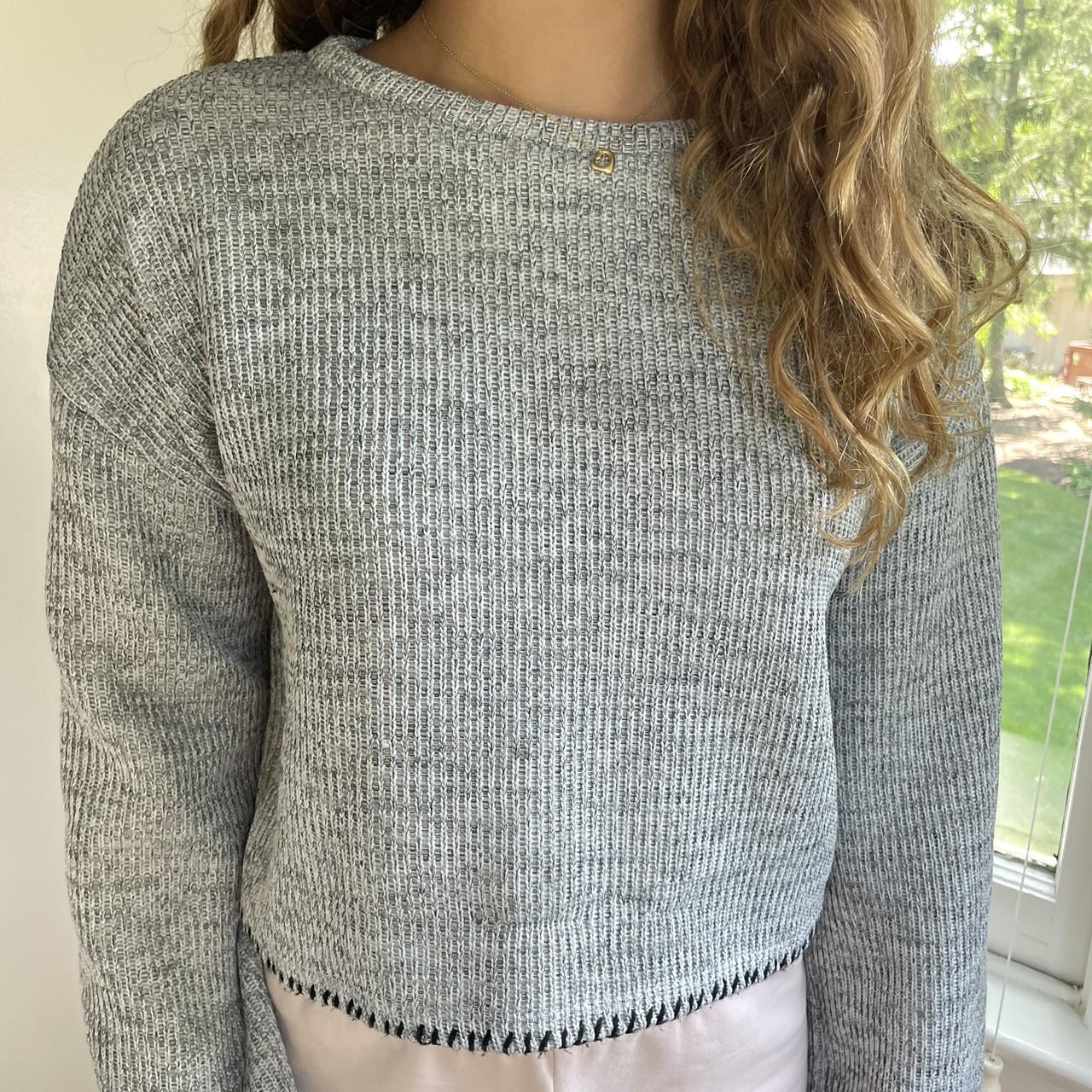 Zara cropped gray knit sweater, worn a few - Main Image