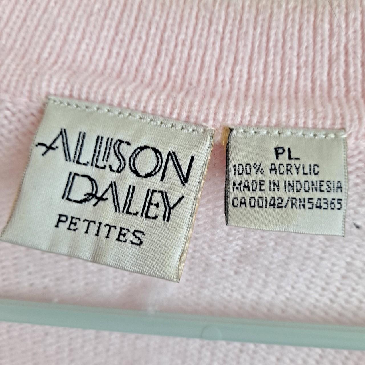 Allison Daley Women's Pink Cardigan | Depop