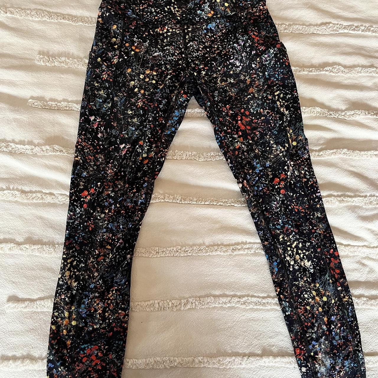 Lulu Lemon Leggings Flower print Lululemon - Depop