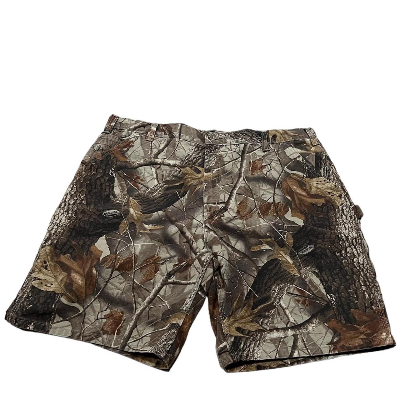 🤎Realtree Camo Carhartt jorts🤎 Size waist 42 Perfect... - Depop