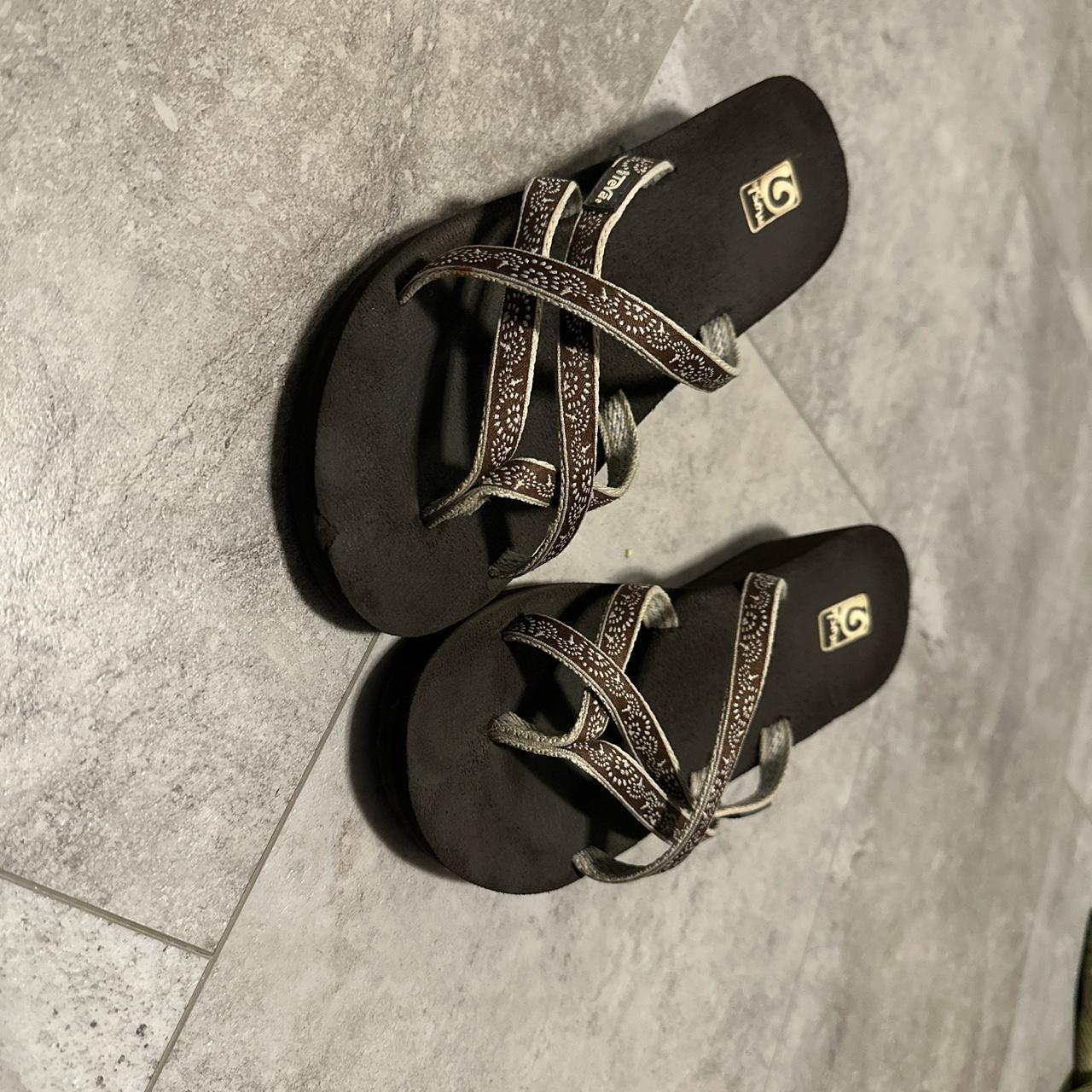 Vintage early 2000’s platformed Tevas ⭐️ size women’s... Depop