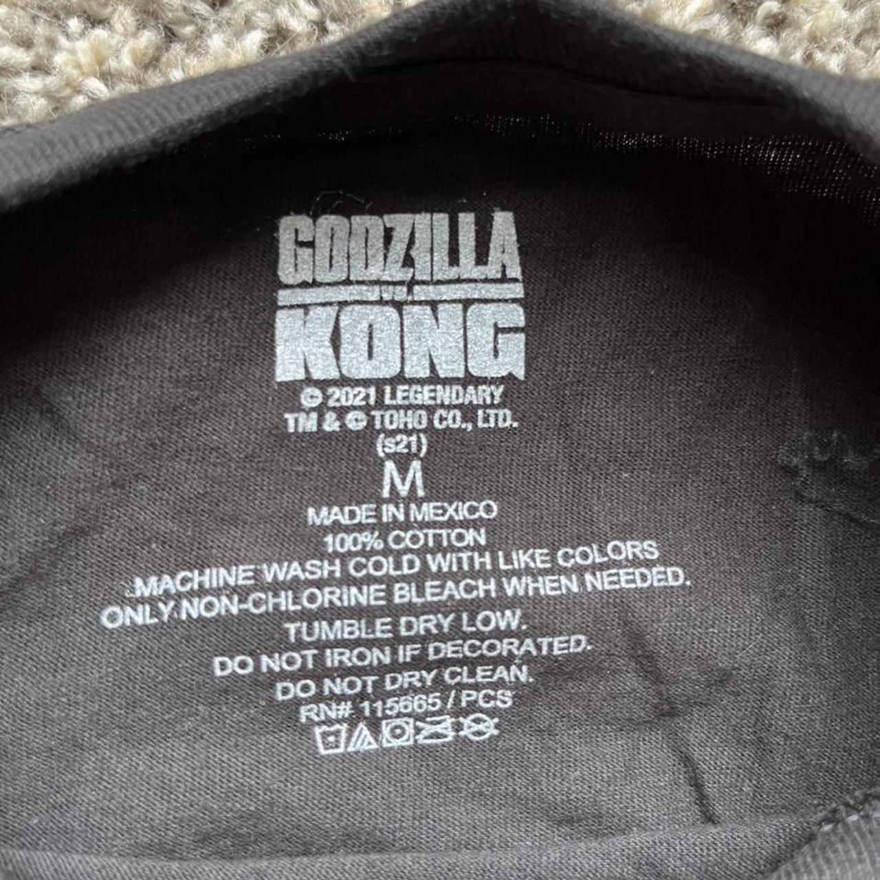 Godzilla vs. Kong shirt From Hot Topic Only worn... - Depop