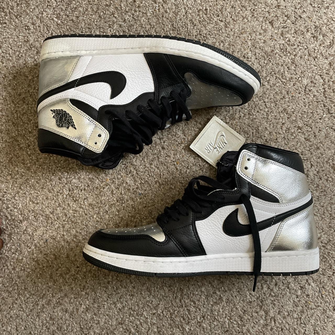 Air Jordan 1 Women's High OG Silver Toe On Foot 