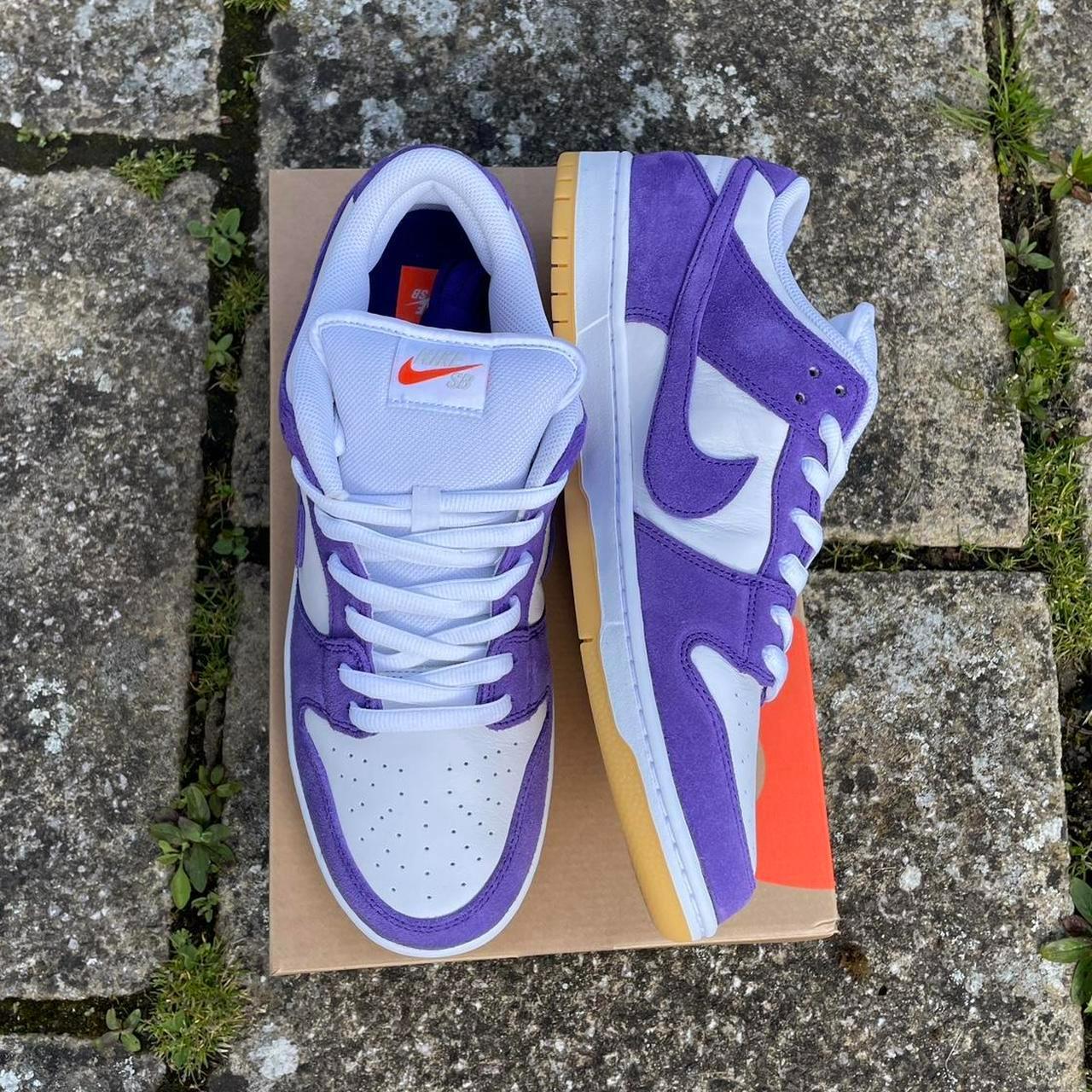 nike dunk plum white laces