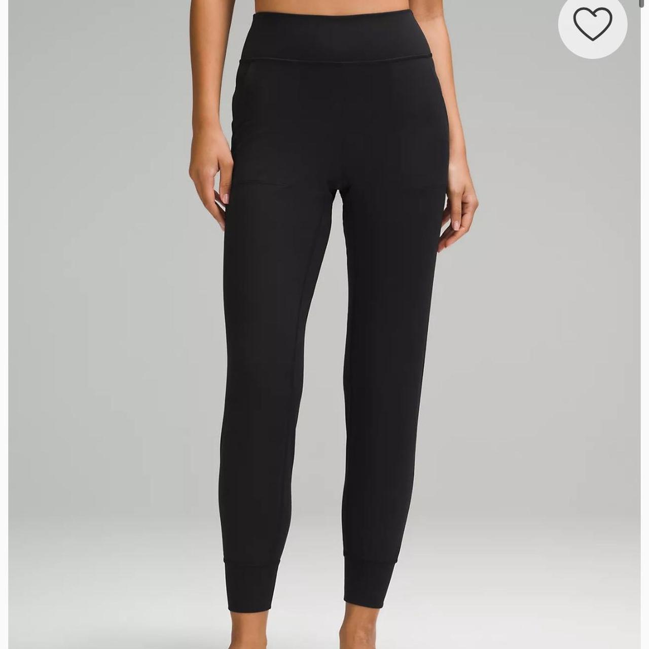 Lululemon shops align joggers