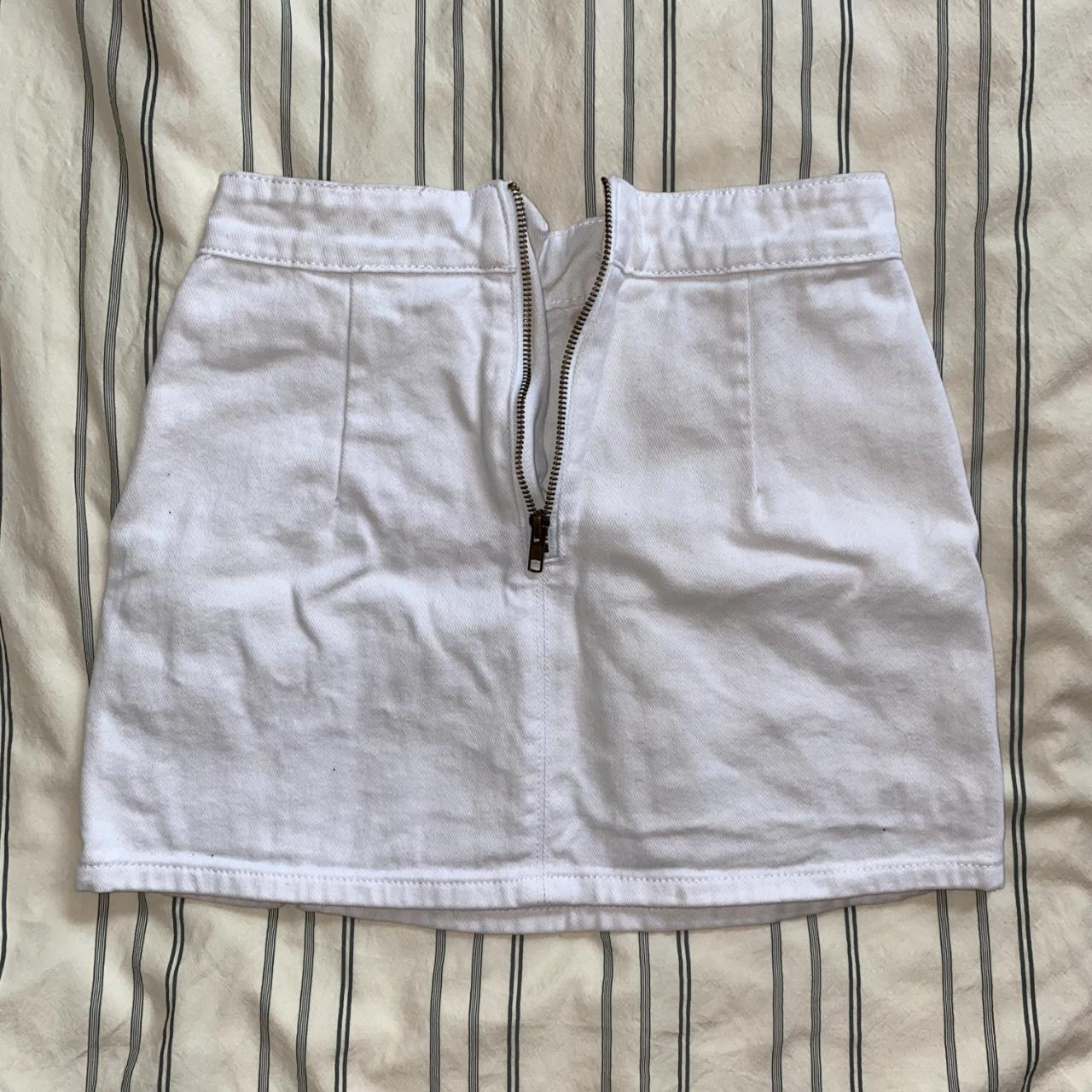 item listed by rosannawang